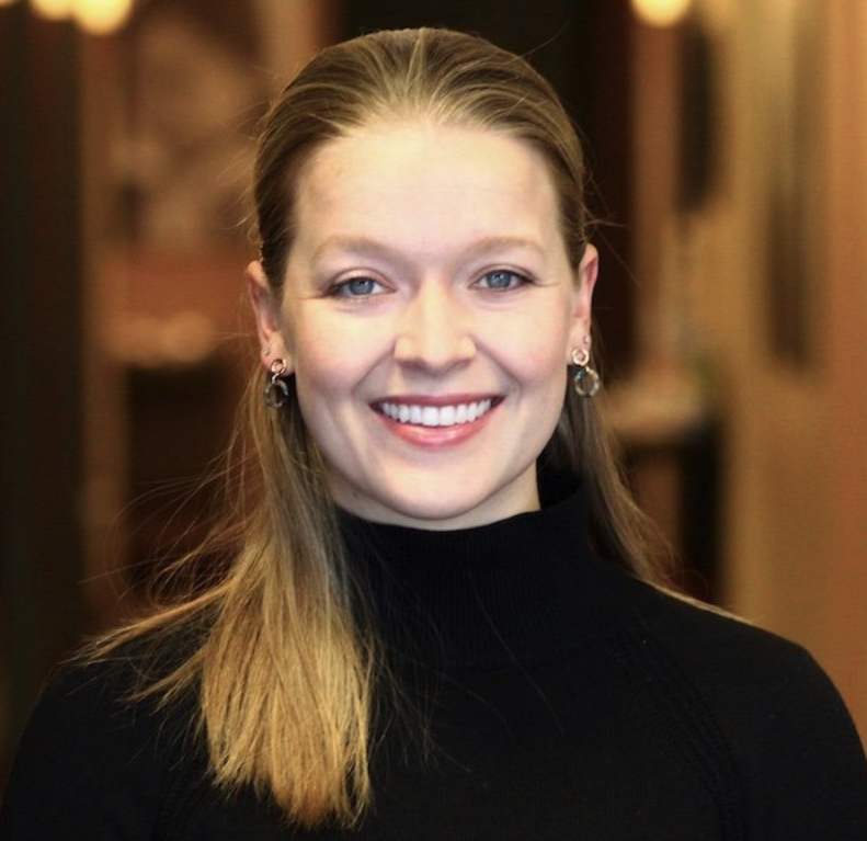 Dr. Caitlin Silverstein, D.D.S.